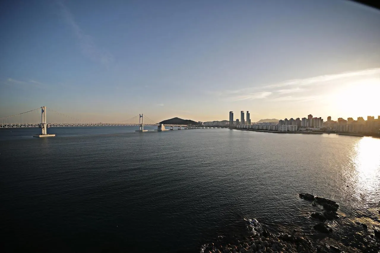 베스트 루이스 해밀턴 호텔 광안점 부산광역시 3*,