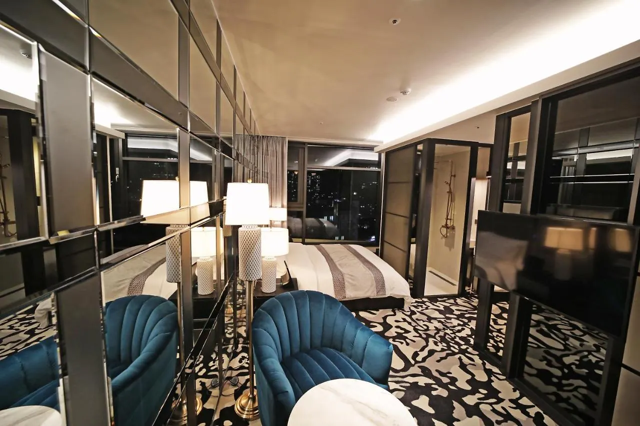 Best Louis Hamilton Hotel Gwangan Пусан