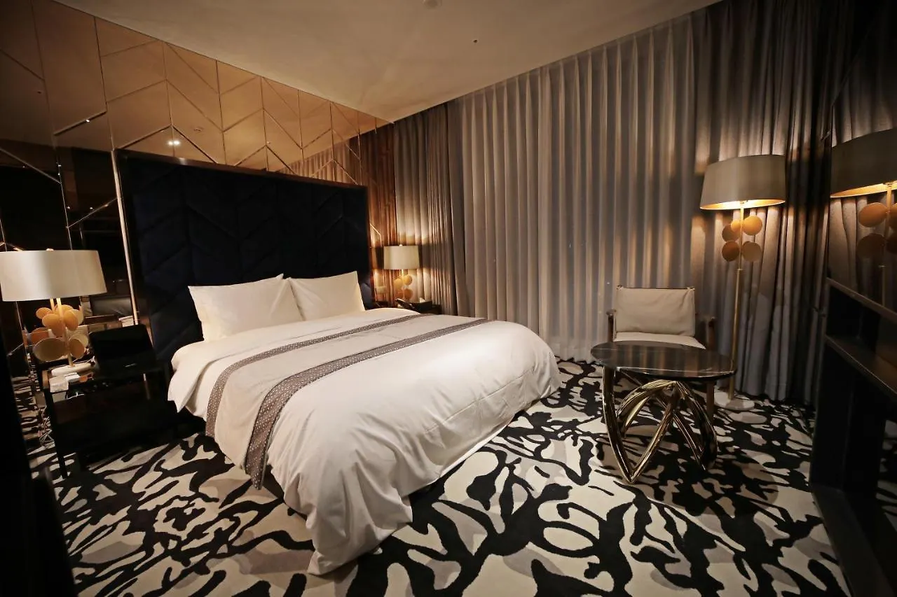 Best Louis Hamilton Hotel Gwangan Пусан