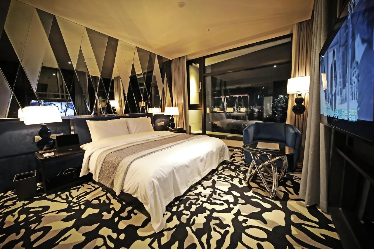 Best Louis Hamilton Hotel Gwangan Пусан 3*,  Южная Корея