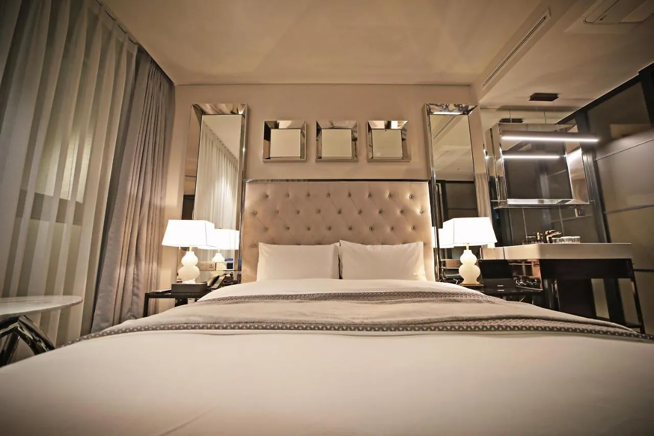 Best Louis Hamilton Hotel Gwangan Пусан