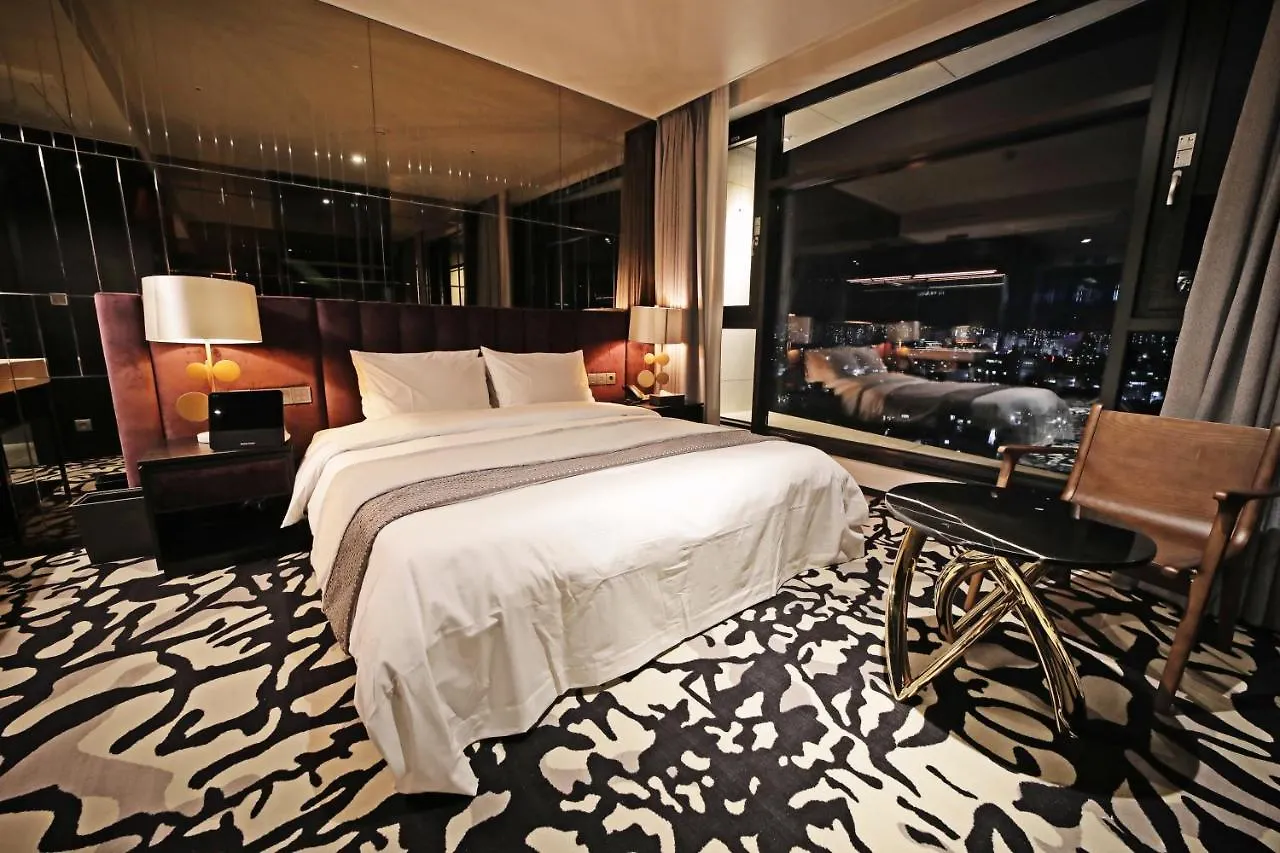 Best Louis Hamilton Hotel Gwangan Пусан