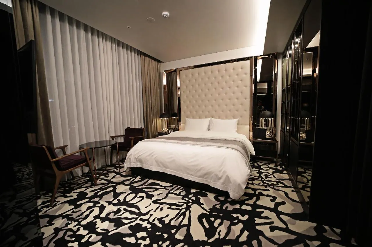 Best Louis Hamilton Hotel Gwangan Пусан